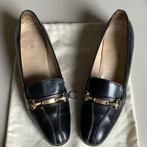 iconic RARE vintage GUCCI heeled loafer/pumps Black.